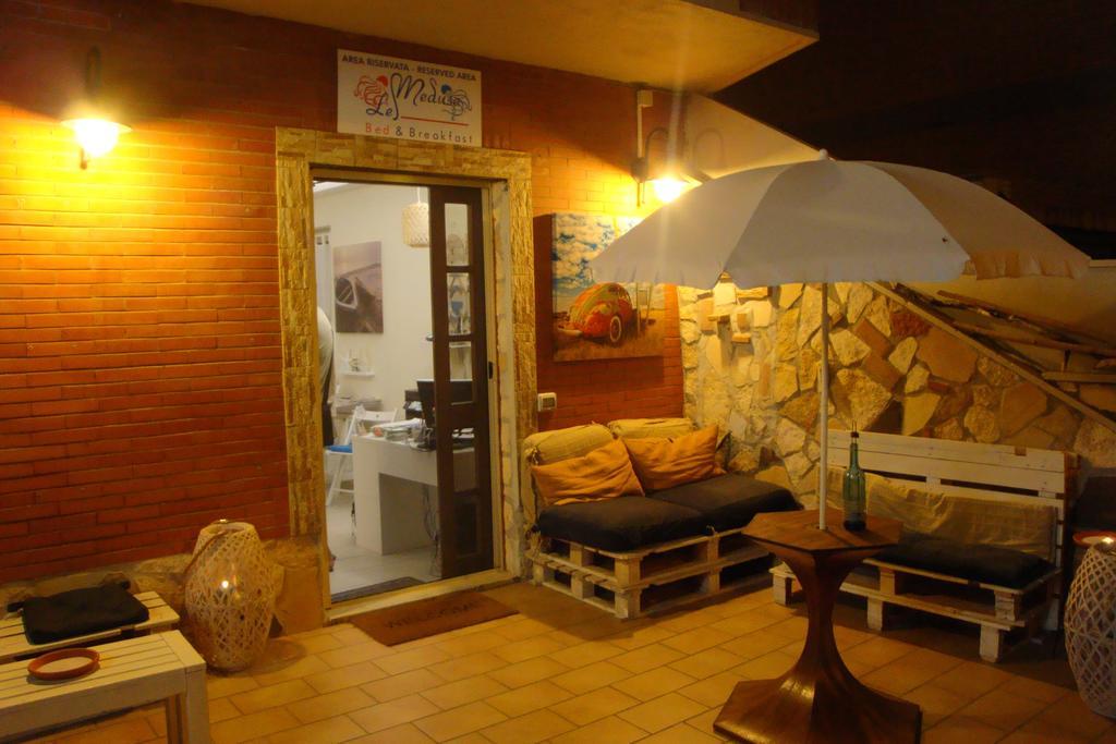 B&B Le Meduse Fiumicino Exteriör bild